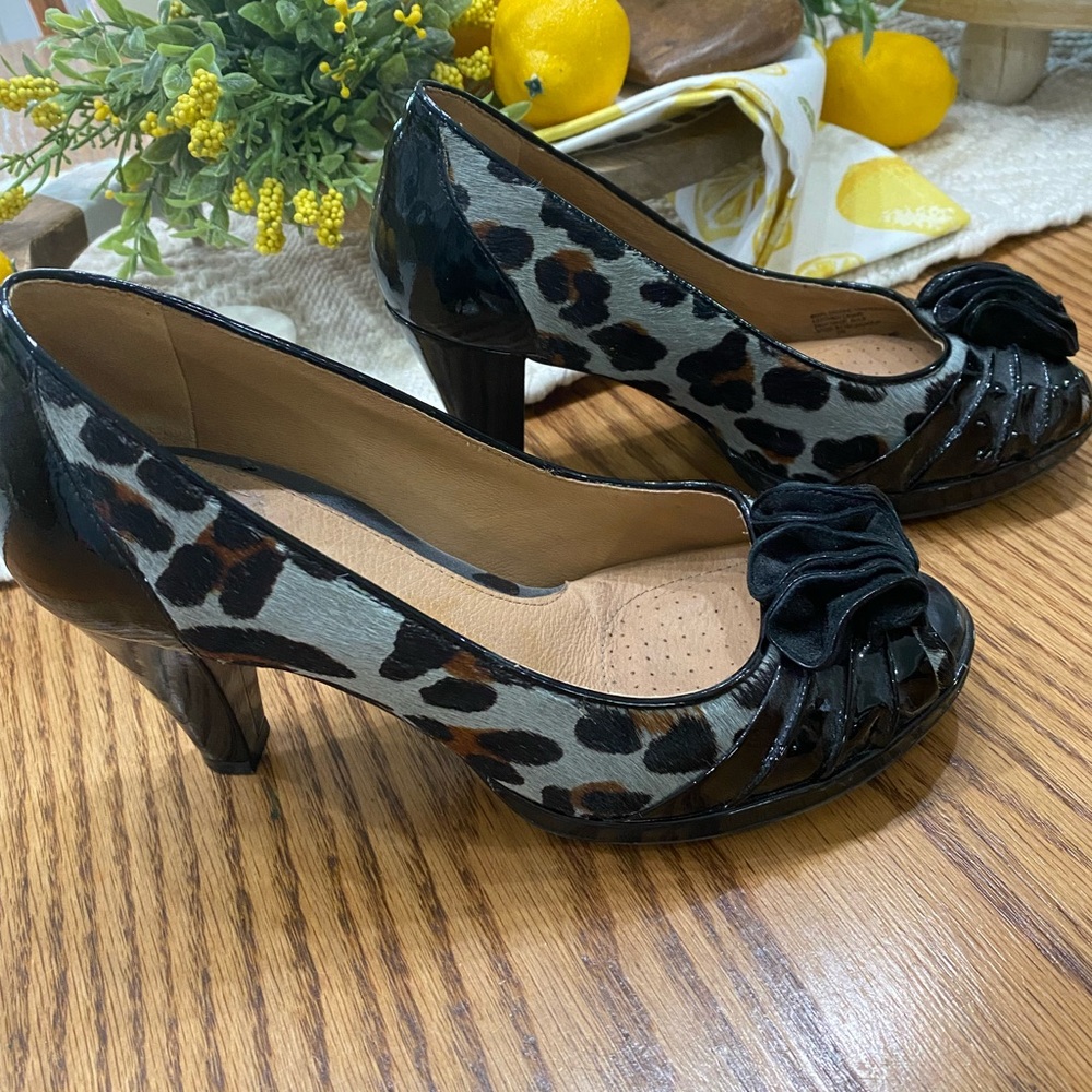 Gray/Silver and Brown Leopard heels. Size 6 1/2  LIKE BRAND NEW!